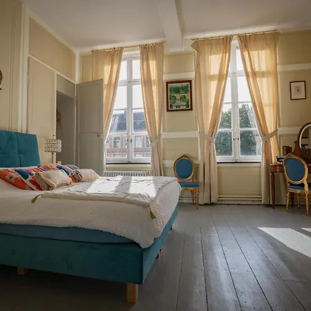 Le Palais De La Cathédrale Bed and breakfast