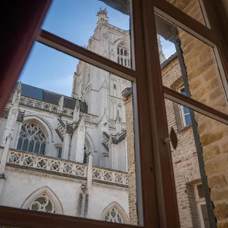 Bed and breakfast Le Palais De La Cathédrale 3*