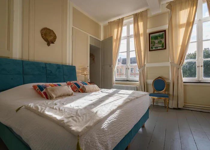 Bed and breakfast Le Palais De La Cathédrale 3*
